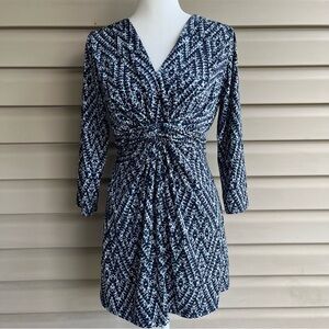 •Motherhood Maternity• Long Sleeve Twist Detail Blouse - Size Medium